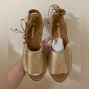Kaanas gold sandals (new!)